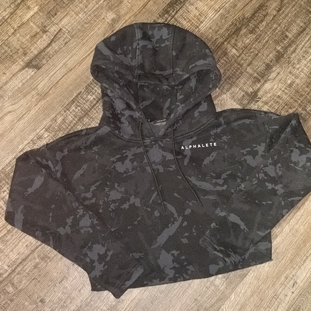 Cropped Alphalete Hoodie